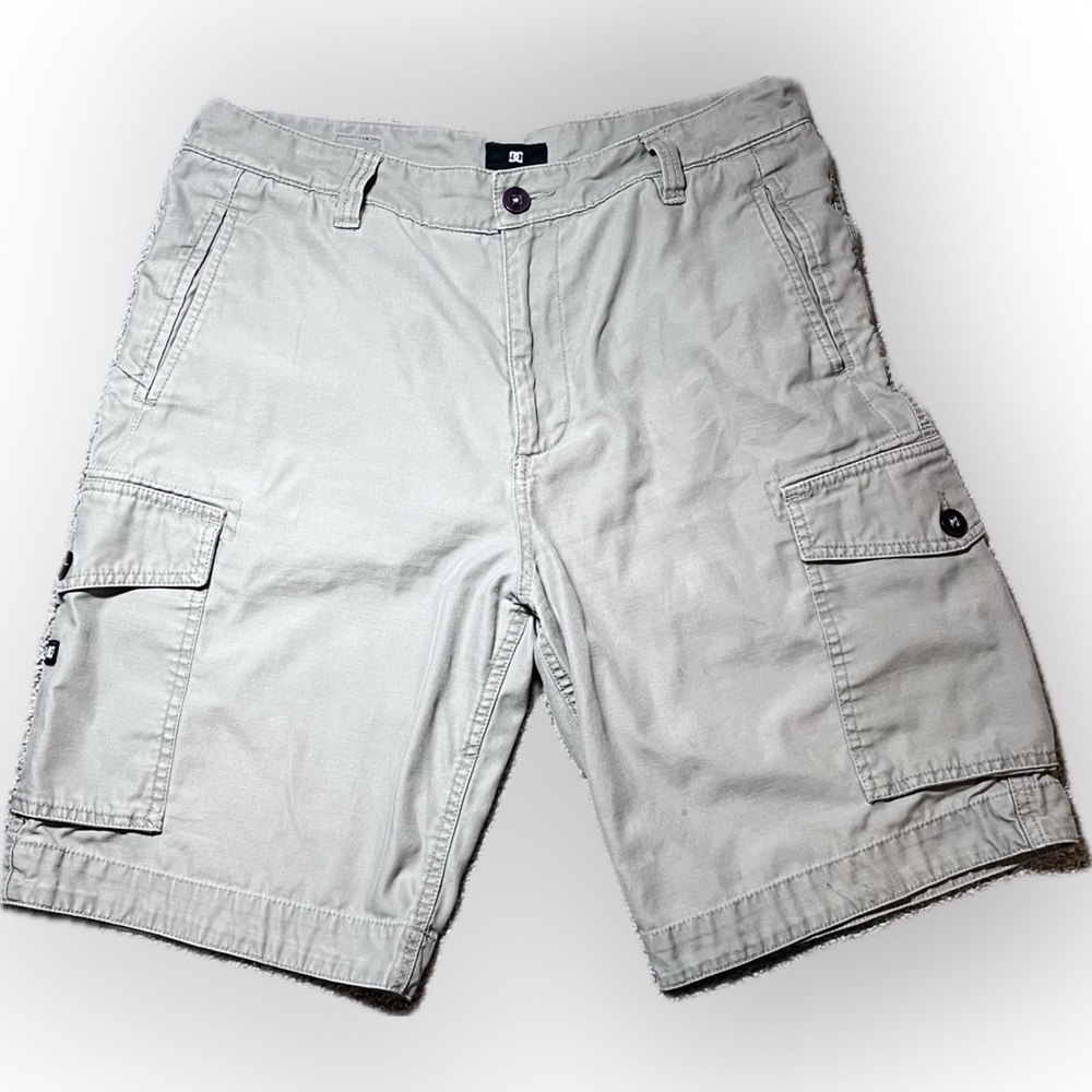 DC Tan Gray Cargo Shorts with Relaxed Fit - almost perfect